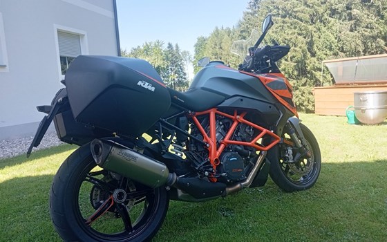 Gebrauchtmotorrad KTM 1290 Super Duke GT - Bild 6