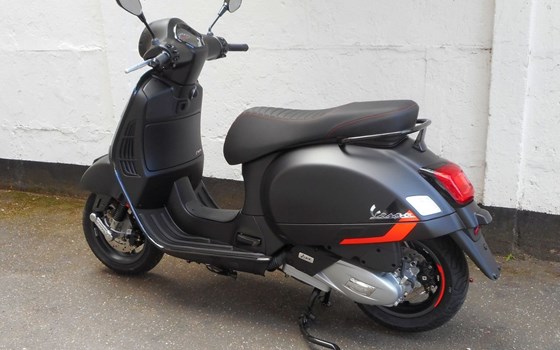 Neufahrzeug Vespa GTS Super Sport - Bild 3
