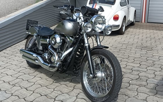 Gebrauchtmotorrad Harley-Davidson Dyna Super Glide Custom FXDC - Bild 4