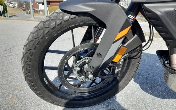 Gebrauchtmotorrad KTM 390 Adventure - Bild 5