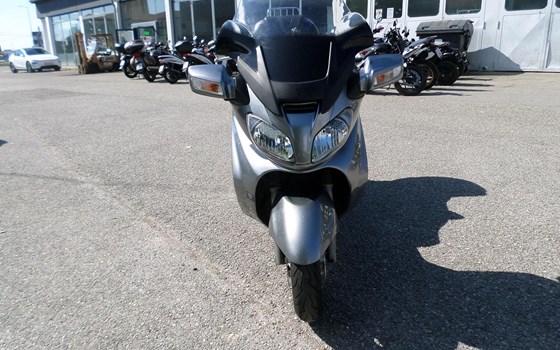 Gebrauchtmotorrad Suzuki Burgman 650 - Bild 8
