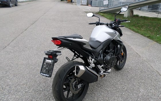 Gebrauchtmotorrad Honda CB750 Hornet - Bild 3