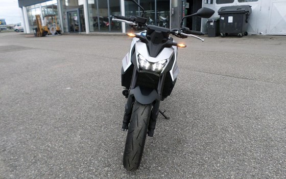 Gebrauchtmotorrad Honda CB750 Hornet - Bild 9