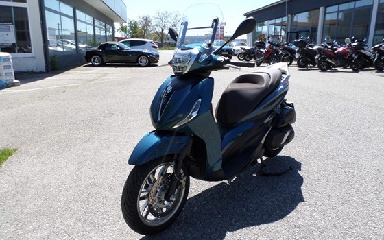 Gebrauchtmotorrad Piaggio Beverly 400 hpe - Bild 8