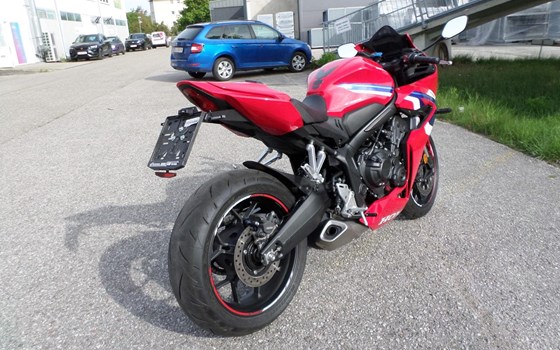 Gebrauchtmotorrad Honda CBR650R - Bild 3