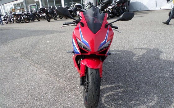 Gebrauchtmotorrad Honda CBR650R - Bild 9