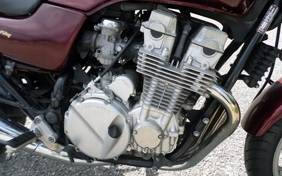 Gebrauchtmotorrad Honda CB 750 Sevenfifty - Bild 14