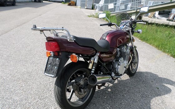 Gebrauchtmotorrad Honda CB 750 Sevenfifty - Bild 3