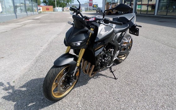 Gebrauchtmotorrad Honda CB1000 Hornet SP - Bild 8