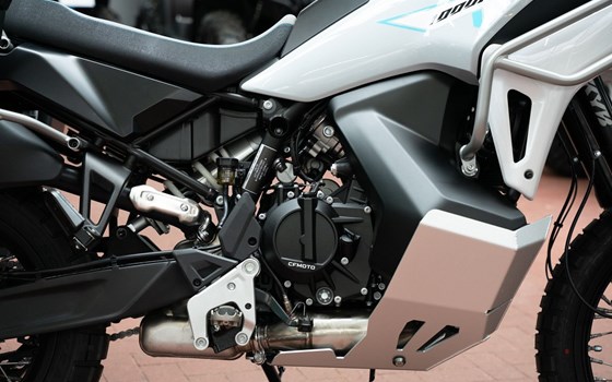 Neufahrzeug CFMOTO 1000MT-X - Bild 18
