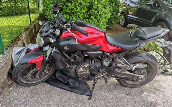 Gebrauchtmotorrad Yamaha MT-07 - Bild 2