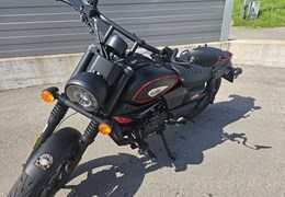 Gebrauchte United Motors UM Renegade Commando Vegas 125
