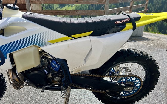 Gebrauchtmotorrad Husqvarna TE 300 - Bild 3