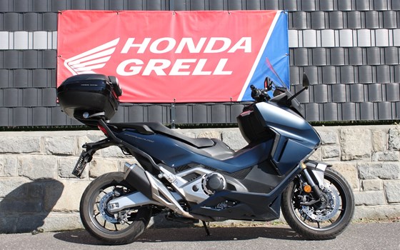 Gebrauchtmotorrad Honda Forza 750 - Bild 2