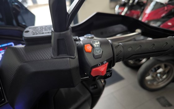 Gebrauchtmotorrad Kymco DT X 350i ABS - Bild 12