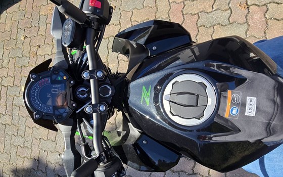 Gebrauchtmotorrad Kawasaki Z 400 - Bild 3