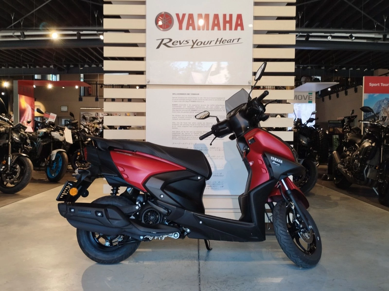Yamaha RayZR