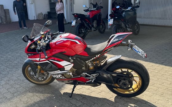 Gebrauchtmotorrad Ducati Panigale V4 S - Bild 4