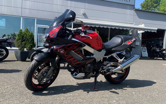 Gebrauchtmotorrad Honda VTR 1000 F Fire Storm - Bild 1