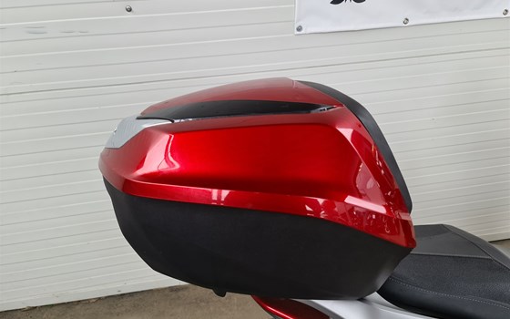 Gebrauchtmotorrad Honda SH125i - Bild 6