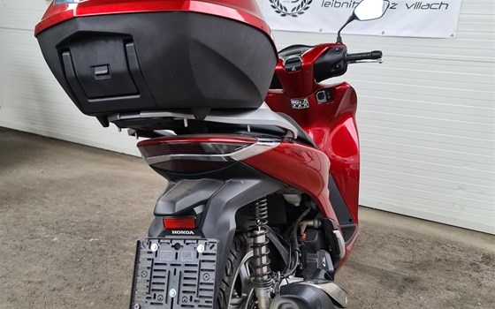 Gebrauchtmotorrad Honda SH125i - Bild 10