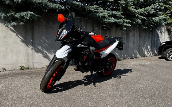 Gebrauchtmotorrad KTM 890 SMT - Bild 4