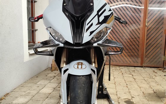 Gebrauchtmotorrad BMW S 1000 RR - Bild 7