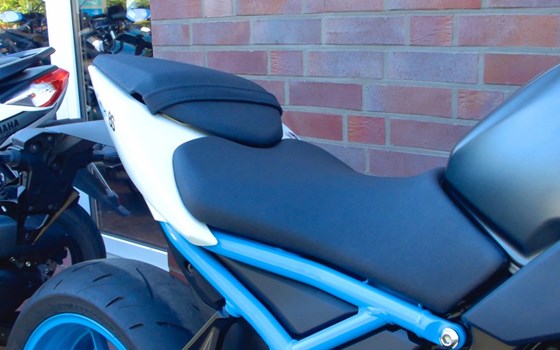 Gebrauchtmotorrad Suzuki GSX-8S - Bild 16