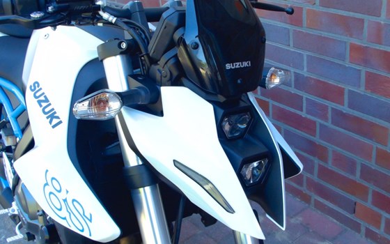 Gebrauchtmotorrad Suzuki GSX-8S - Bild 5