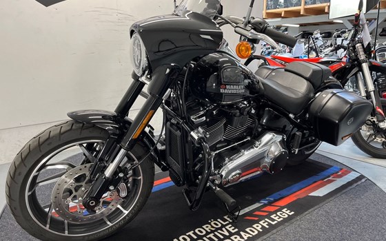 Gebrauchtmotorrad Harley-Davidson Softail Sport Glide FLSB - Bild 6