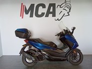 Honda Forza 125