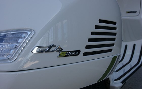 Neufahrzeug Vespa GTS 125ie Super Tech - Bild 3