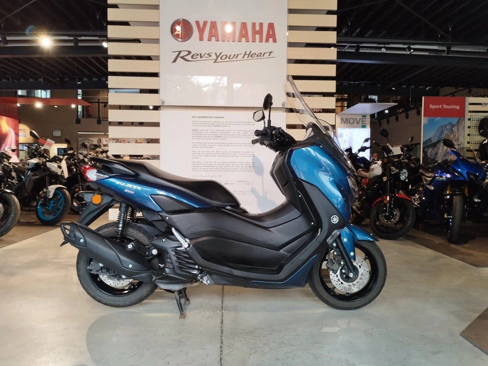 Yamaha NMAX 125