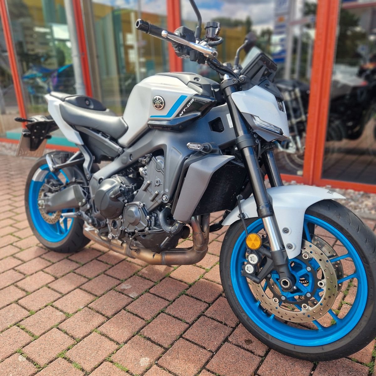 Yamaha MT-09 Y-AMT 35kW