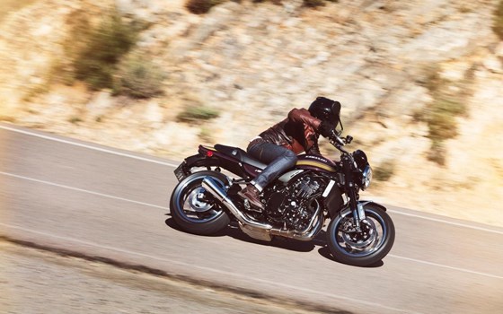 Neufahrzeug Kawasaki Z900 RS - Bild 5