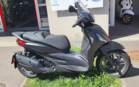 Neufahrzeug Piaggio Beverly 400 S - Bild 1