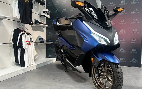 Gebrauchtmotorrad Honda Forza 350 - Bild 1