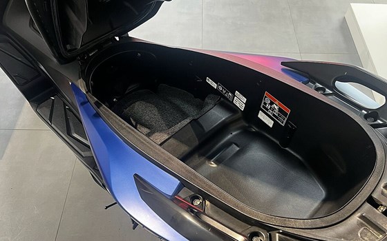 Gebrauchtmotorrad Honda Forza 350 - Bild 7