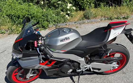 Gebrauchtmotorrad Aprilia RSV4 1100 - Bild 3
