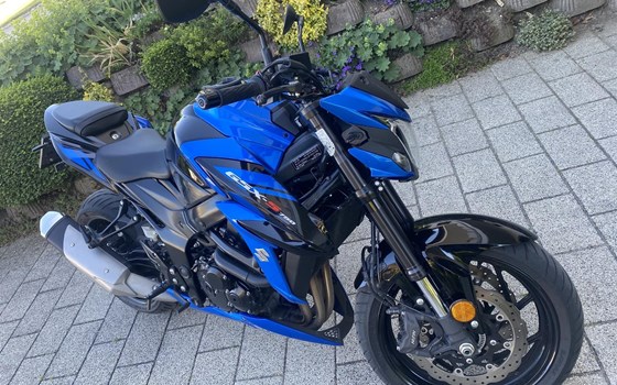 Gebrauchtmotorrad Suzuki GSX-S750 - Bild 2