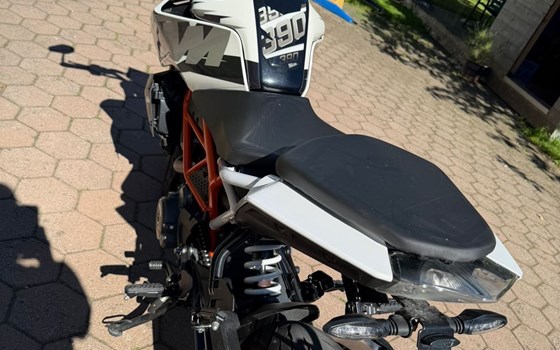 Gebrauchtmotorrad KTM 390 Duke - Bild 5