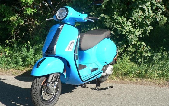 Neufahrzeug Vespa GTS 125 i.e. Super Sport - Bild 2