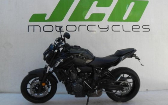 Gebrauchtmotorrad Yamaha MT-07 - Bild 1
