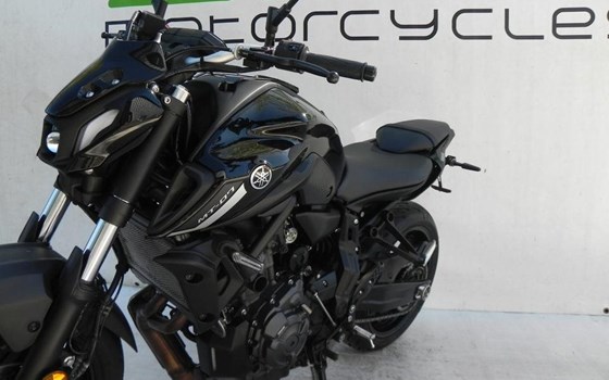 Gebrauchtmotorrad Yamaha MT-07 - Bild 9