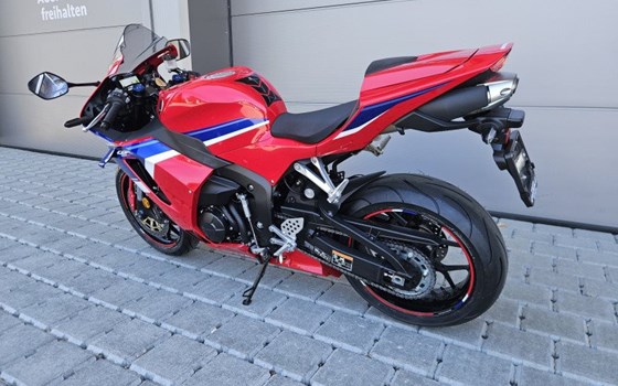 Motorrad Occasion Honda CBR600RR - Bild 4
