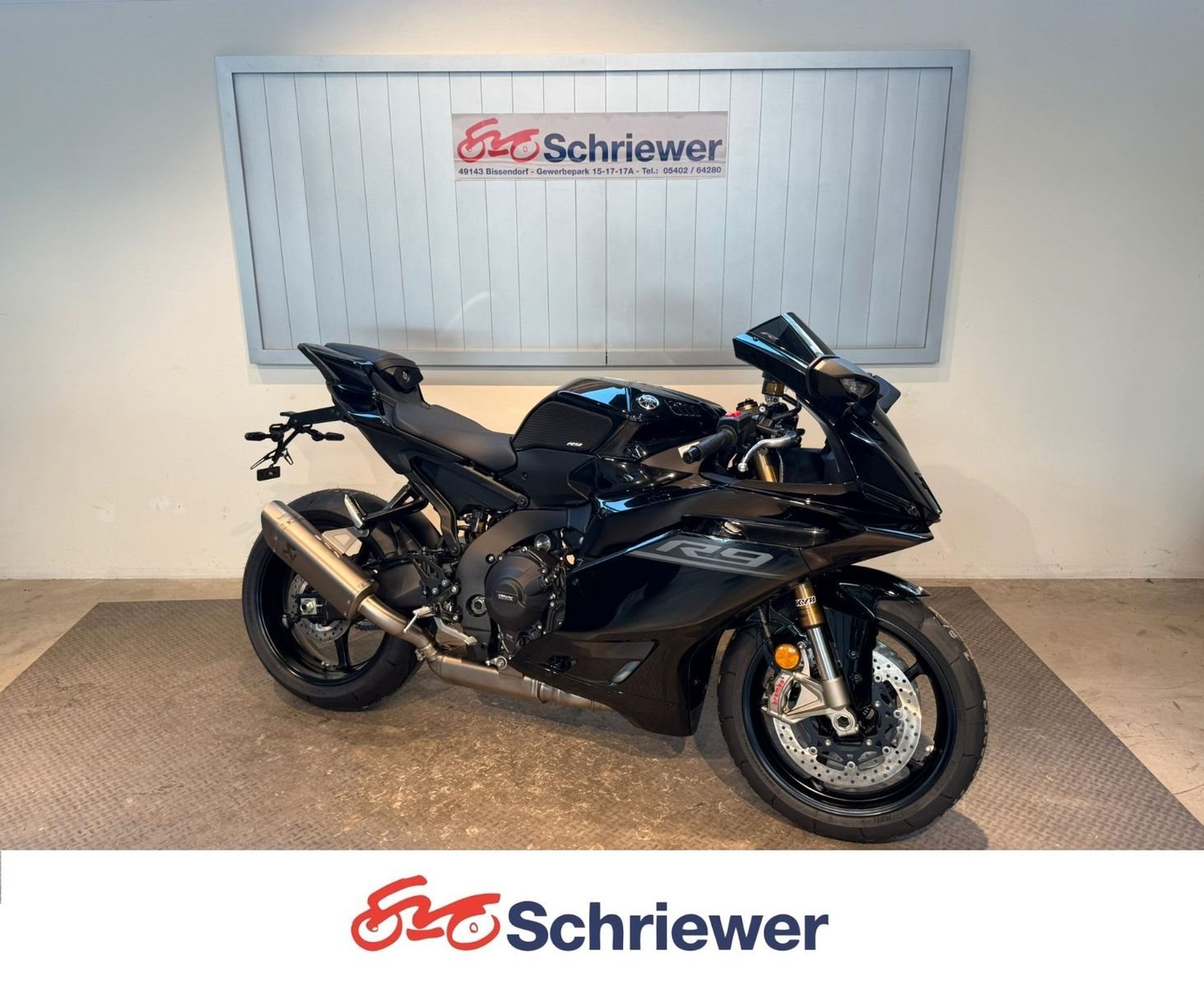 Yamaha R9