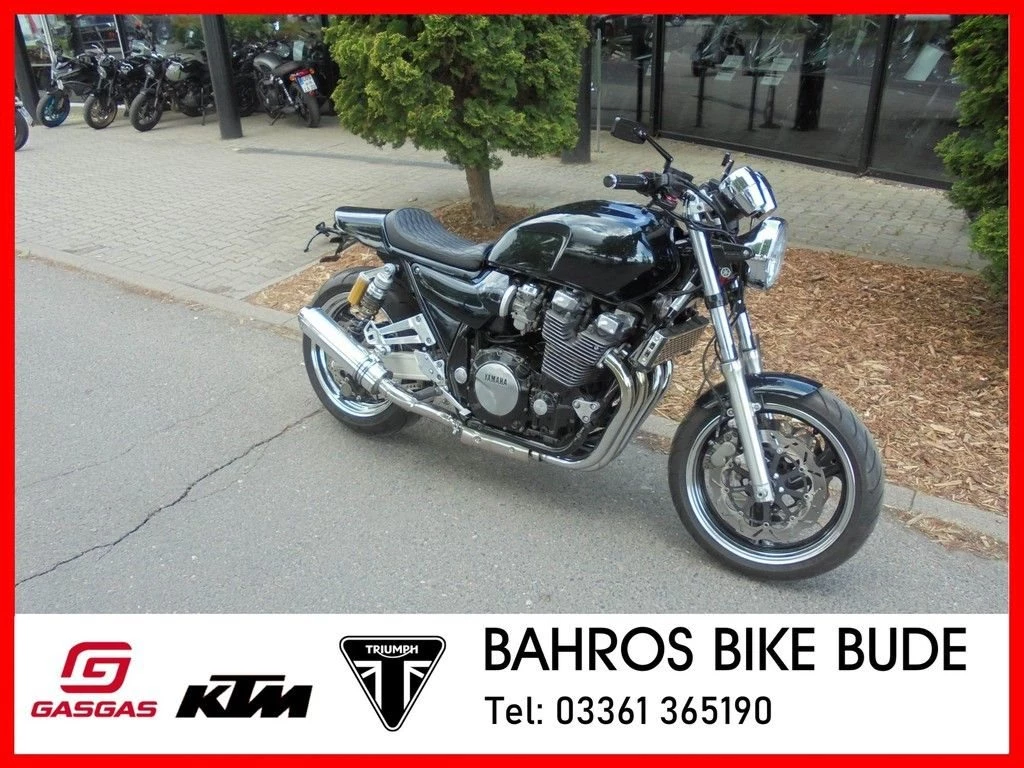 Yamaha XJR 1200