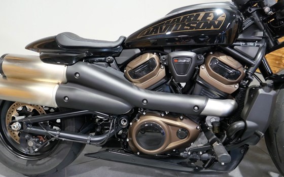 Gebrauchtmotorrad Harley-Davidson Sportster S - Bild 5