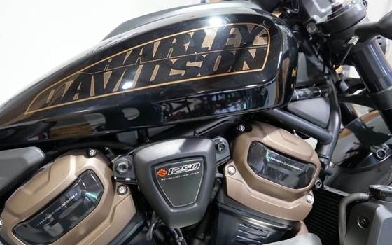 Gebrauchtmotorrad Harley-Davidson Sportster S - Bild 7
