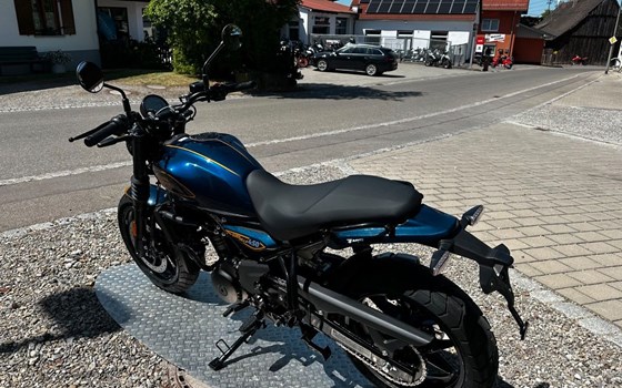 Neufahrzeug Royal Enfield Guerrilla 450 - Bild 4